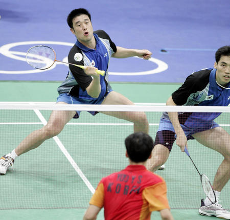 有人认为他 有人认为他