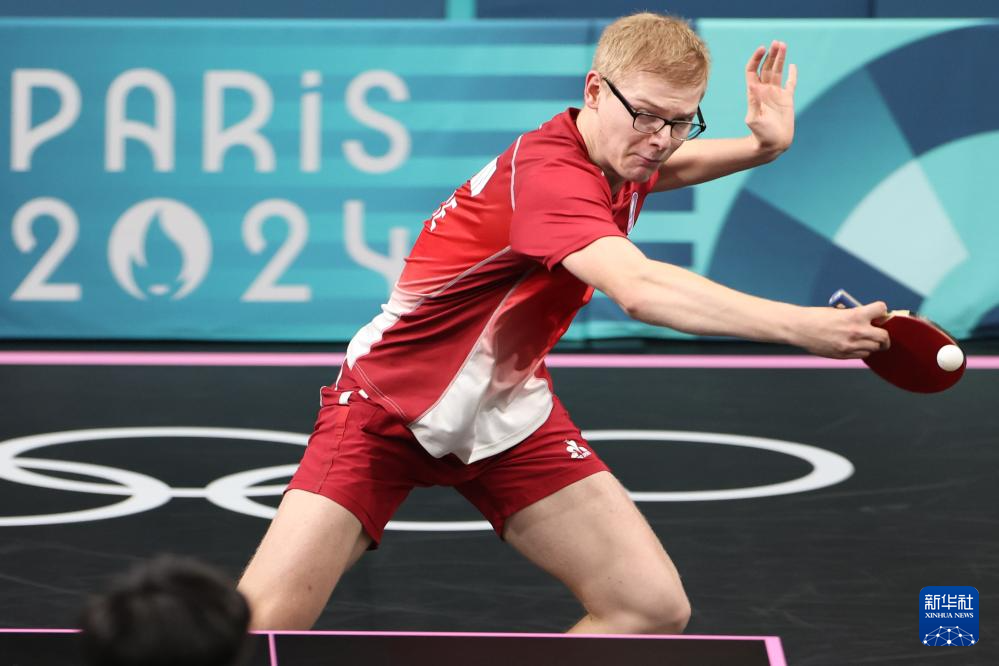 击和中场控 击和中场控