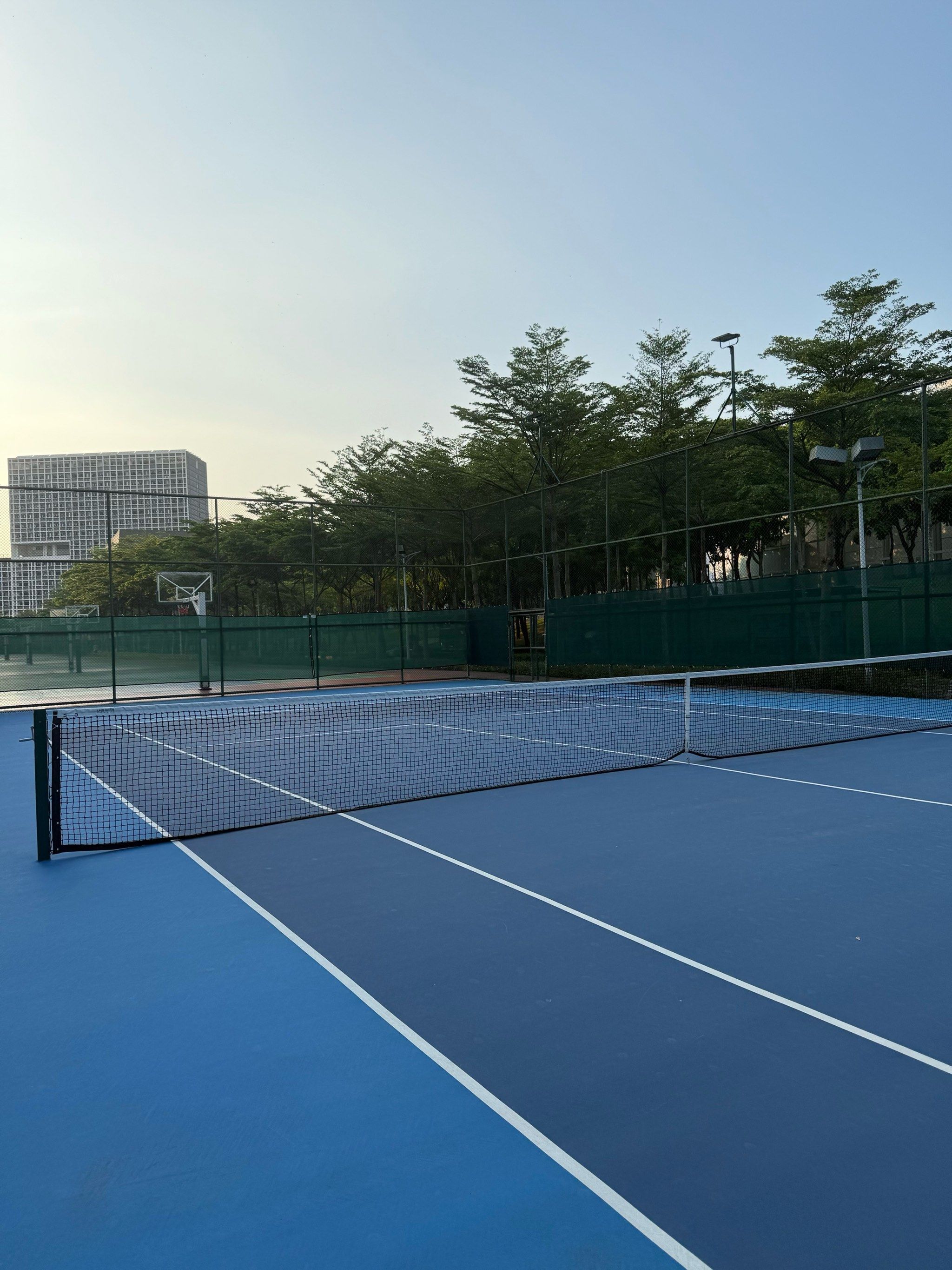 何会对执教 何会对执教