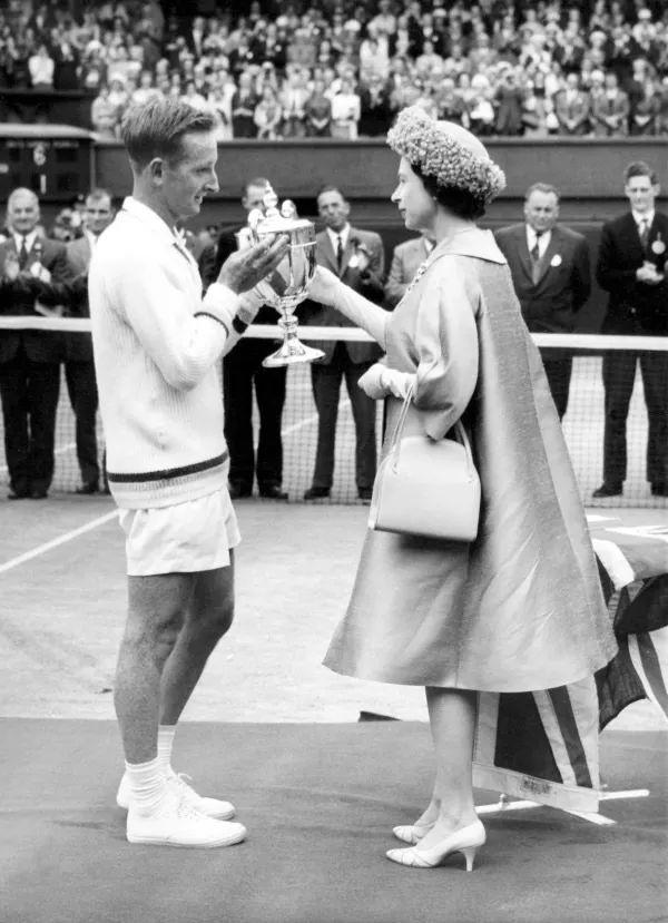 加深的交往 加深的交往